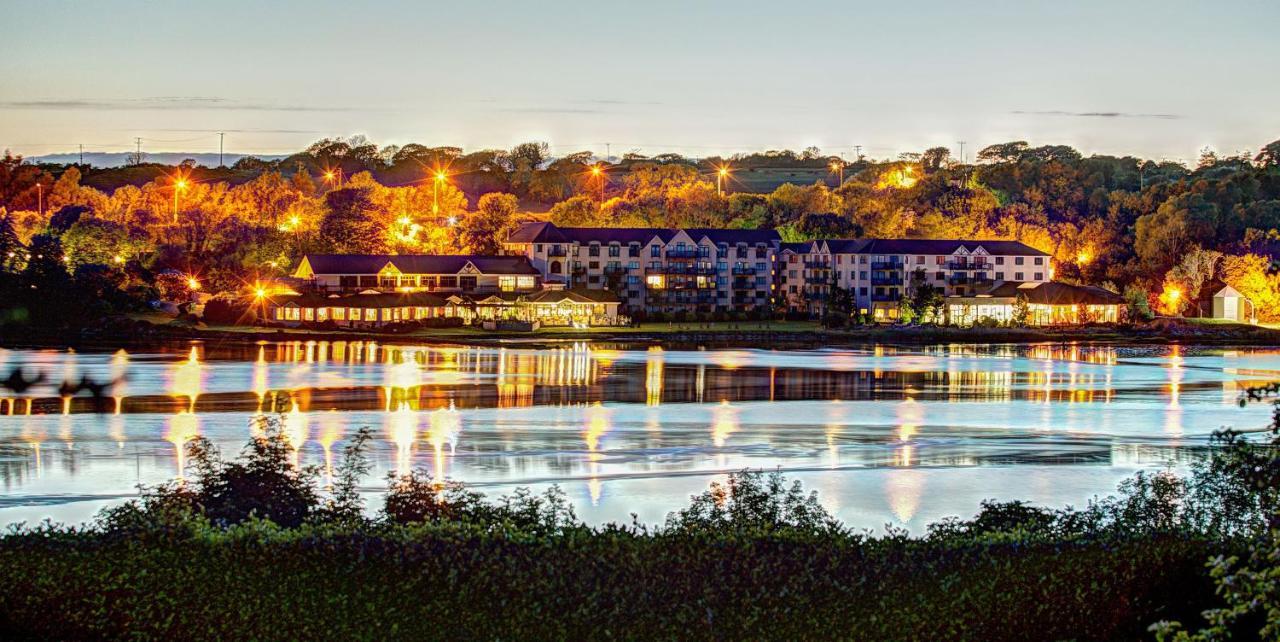 โรงแรมเฟอร์ริคาร์ริก Ferrycarrig ภายนอก รูปภาพ