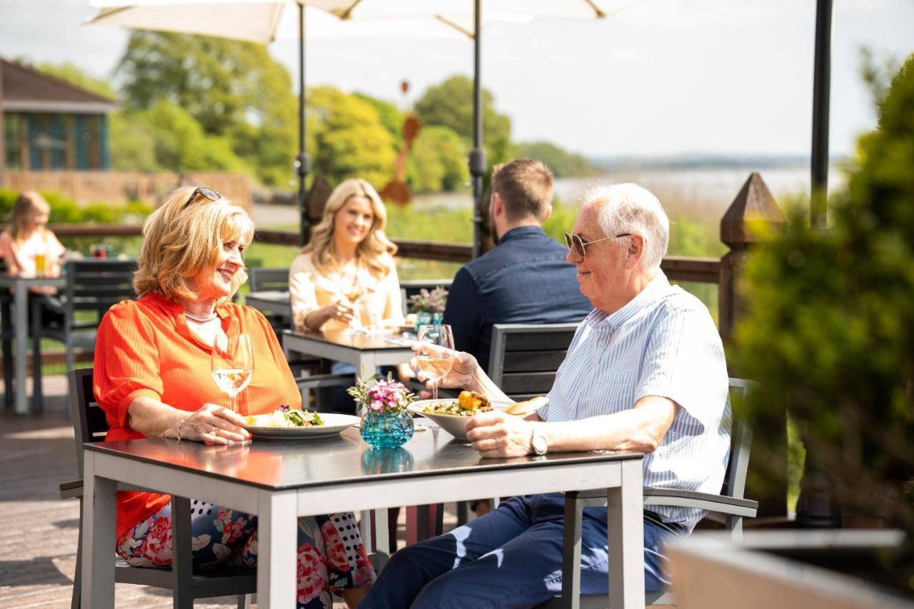 โรงแรมเฟอร์ริคาร์ริก Ferrycarrig ภายนอก รูปภาพ