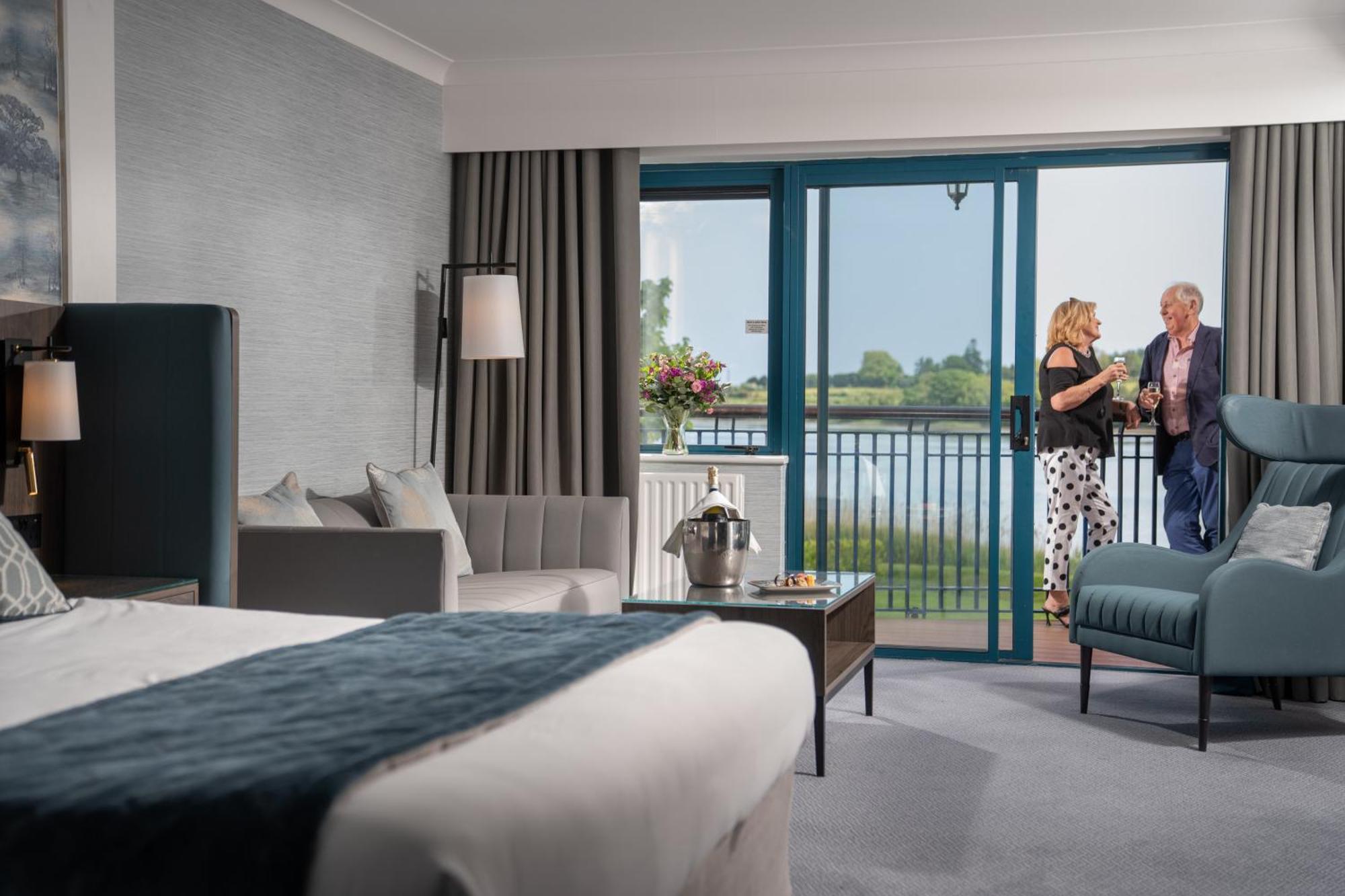 โรงแรมเฟอร์ริคาร์ริก Ferrycarrig ภายนอก รูปภาพ